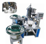 Машина за постављање вијака за електричну кутију